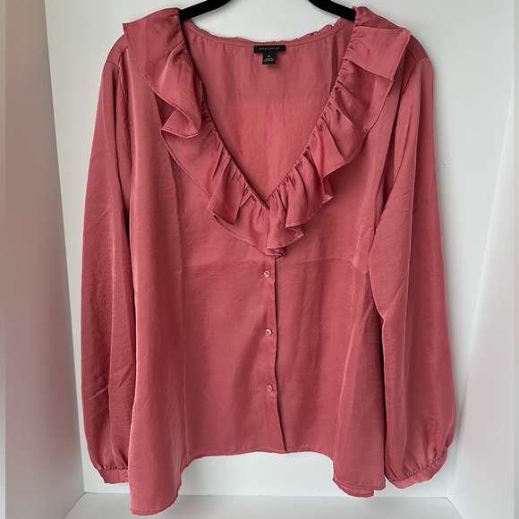 Ann Taylor Satin Ruffled V Neck Poets Blouse Dusty Pink Desert Rose Long Sleeve - Picture 1 of 6